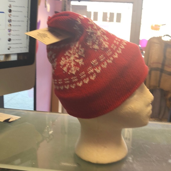 Cute red& white hat woman’s - Picture 2 of 2